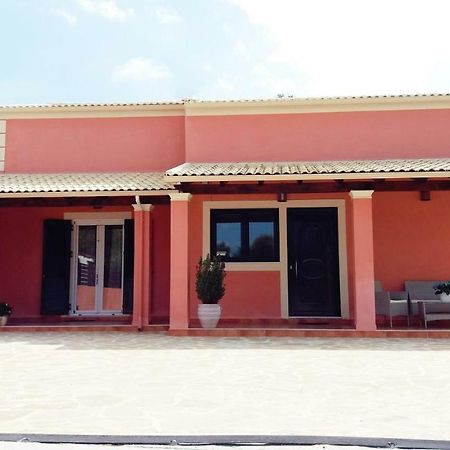 Amaryllis Boutique Apartments Moraitika Dış mekan fotoğraf