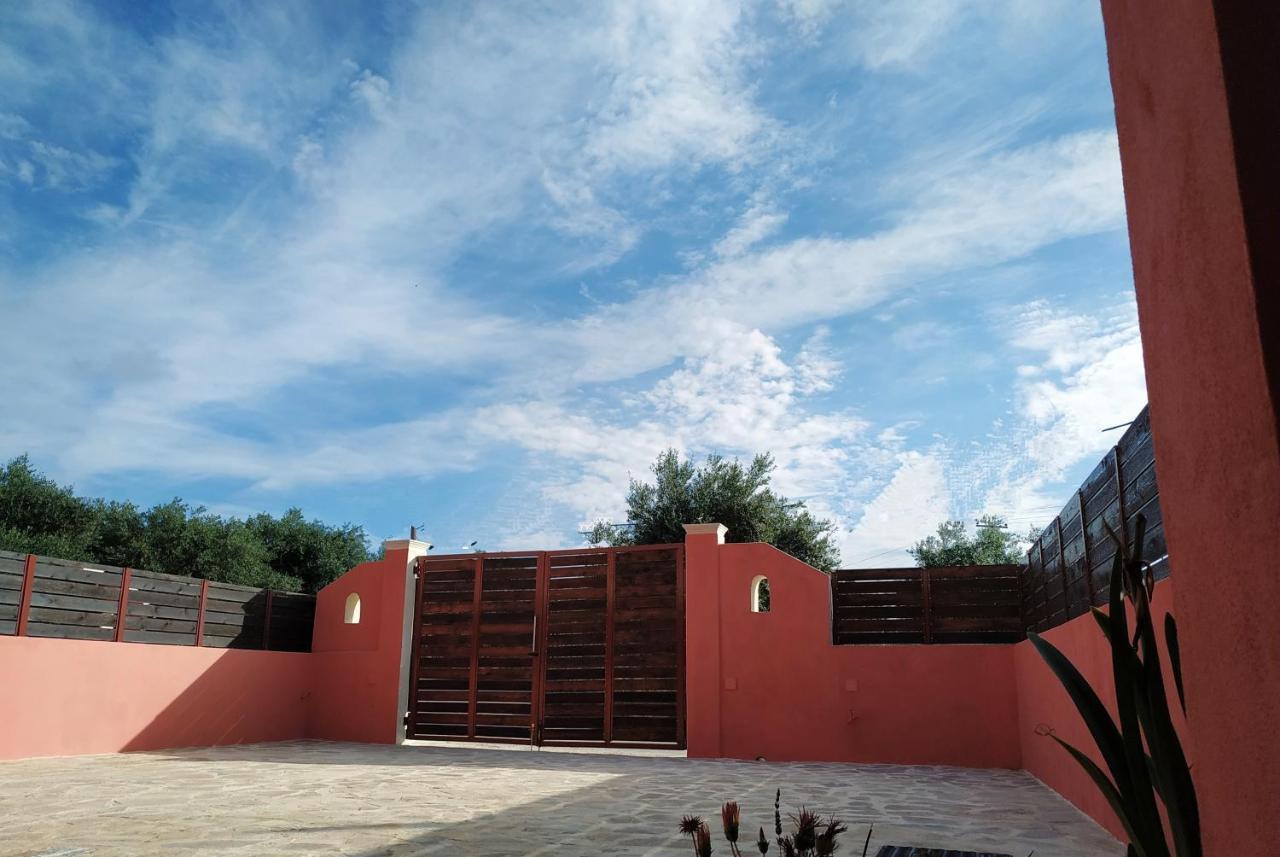 Amaryllis Boutique Apartments Moraitika Dış mekan fotoğraf